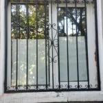 metalni_reshetki_za_prozortsi__3